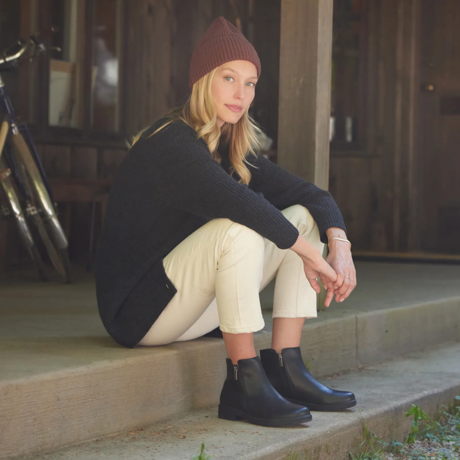 Online Compass Zip Metatarsal Women Boots