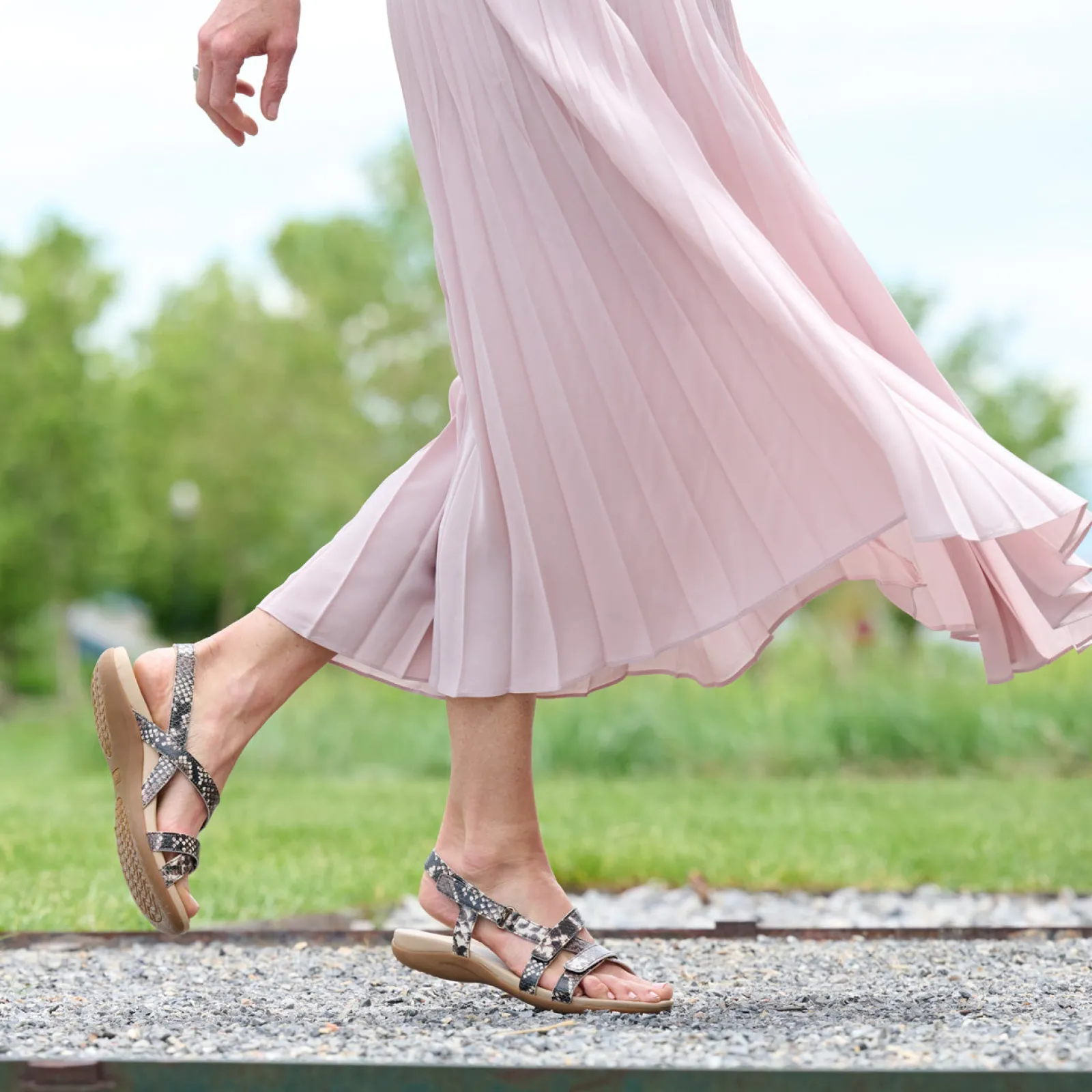 Outlet Oasis Slingback Women Adjustable Strap|Sandals