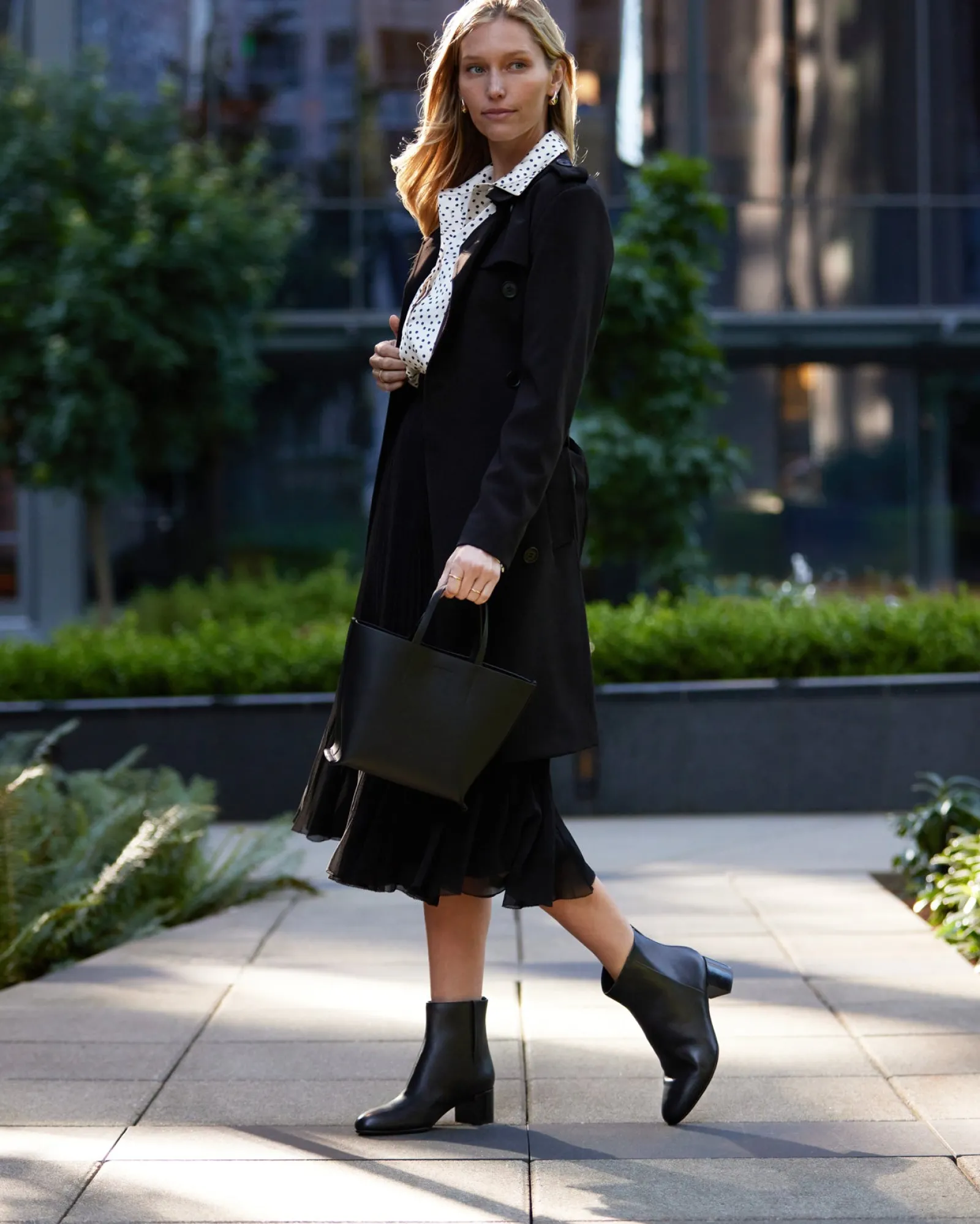 Best Plaza Back Zip Women Boots