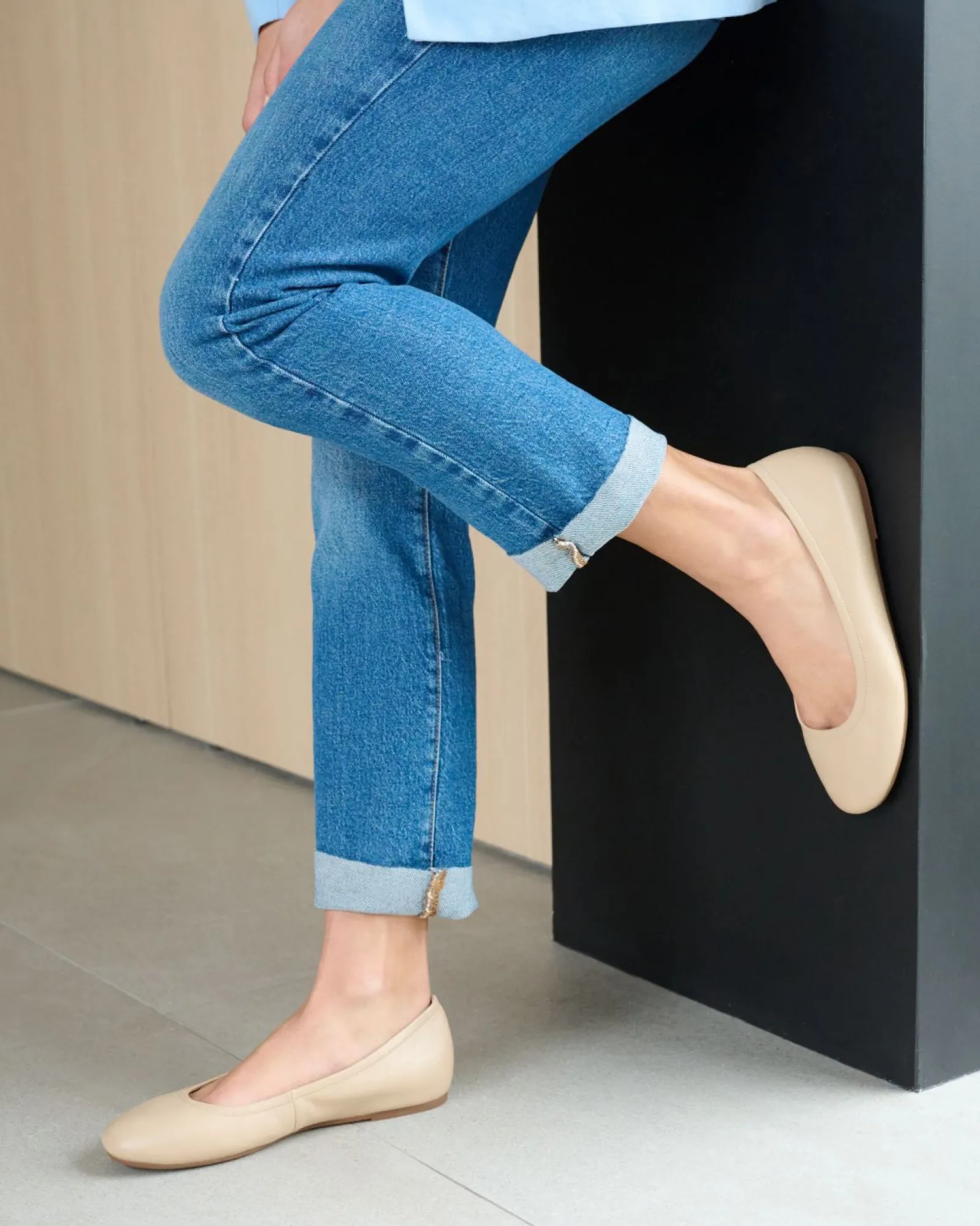 Hot Promenade Flat Women Walking Shoes|Slip Ons