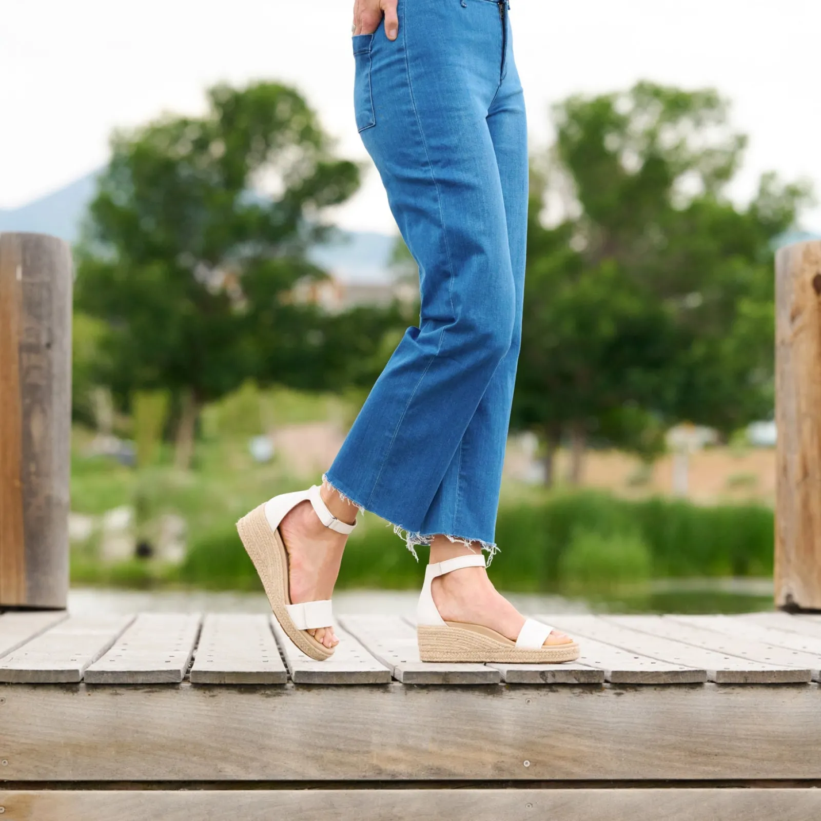 Best Riviera Ankle Sandal Women Adjustable Strap|Walking Shoes
