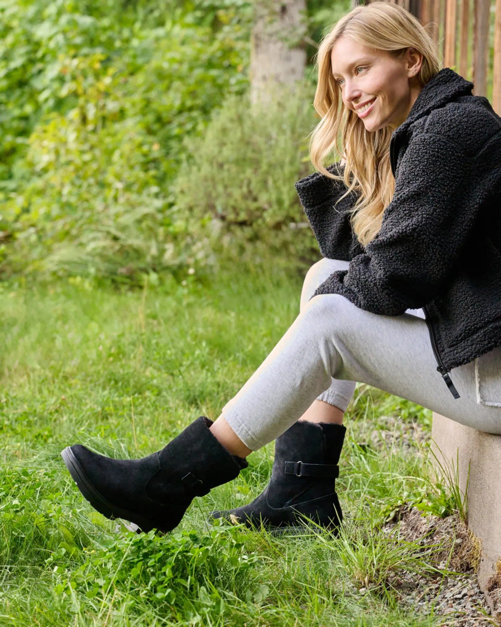Discount Vista Mid Boot Women Boots