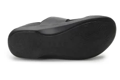 Discount Traq Qwik Women Walking Shoes|Slip Ons