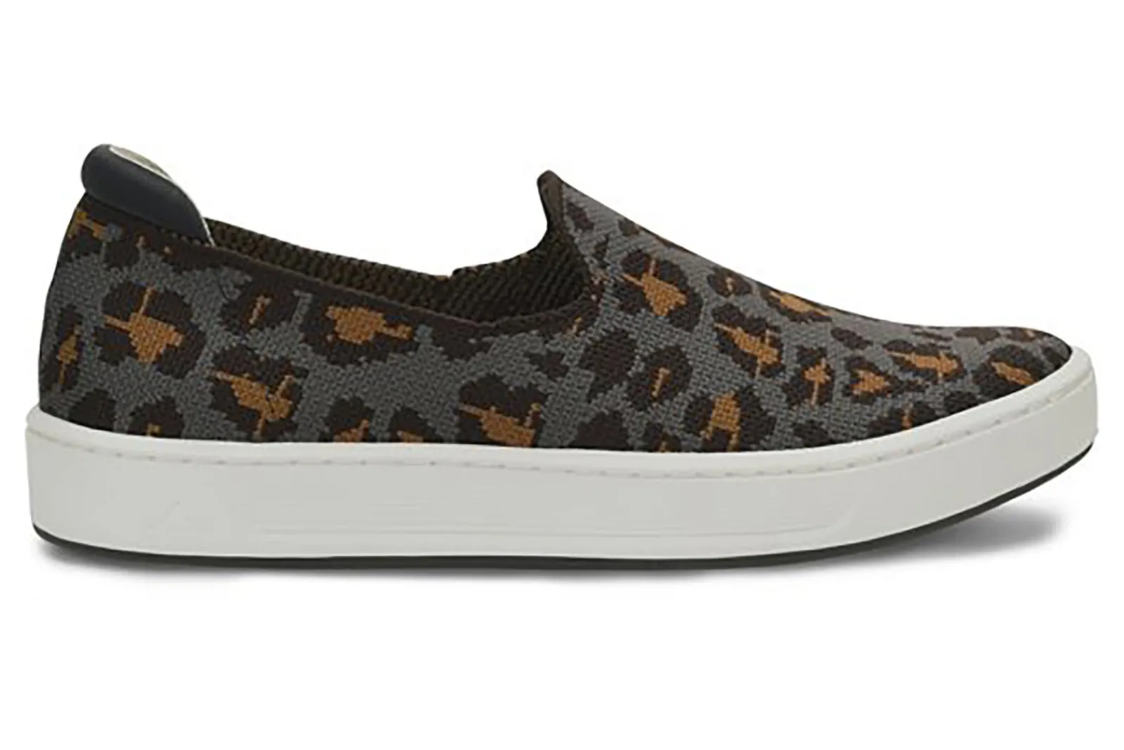 Sale Cosmic Women Casual Shoes