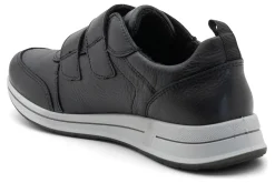 Online Oakland Women Athletic Shoes