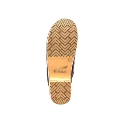 Online Professional Slip-Ons