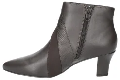 Clearance Falcon Women Boots