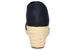 Sale Pari Women Sandals