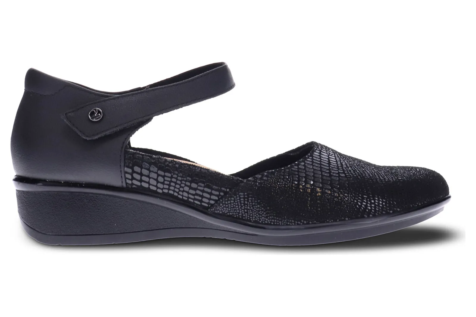 Best Osaka Women Casual Shoes|Adjustable Strap