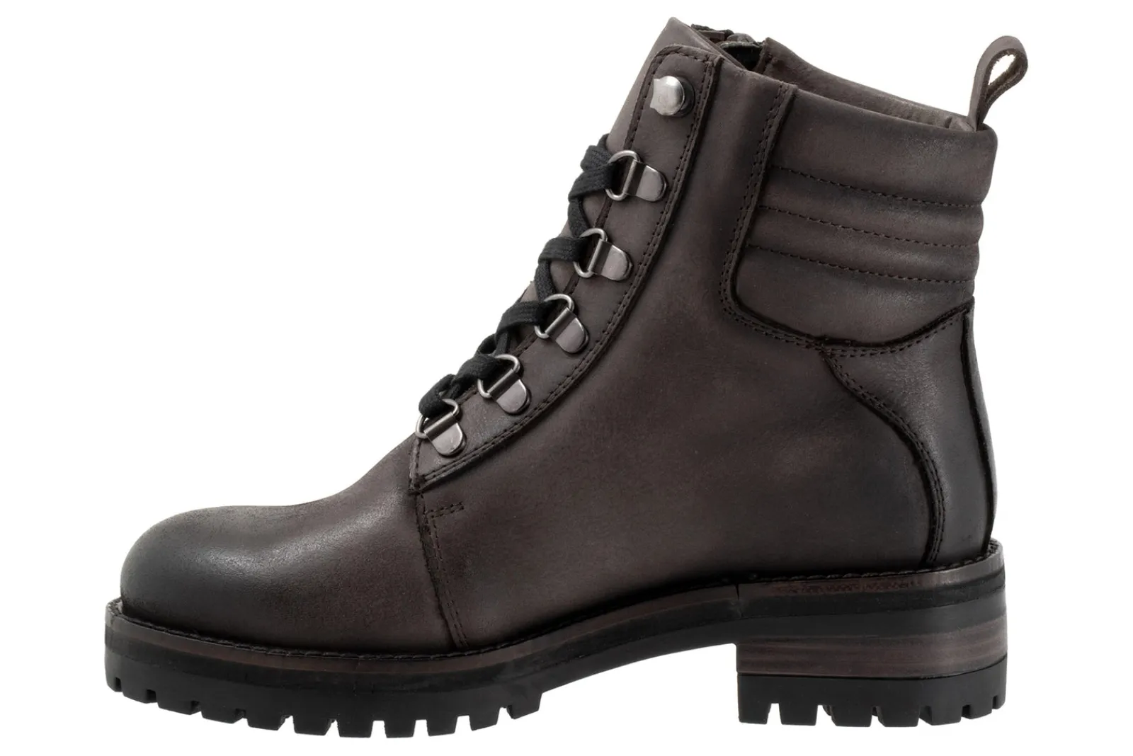 Discount Everett Women Boots
