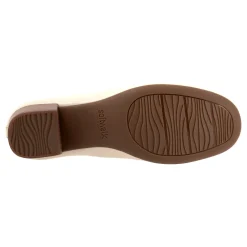 Discount Lynn Women Slip Ons|Slip Ons