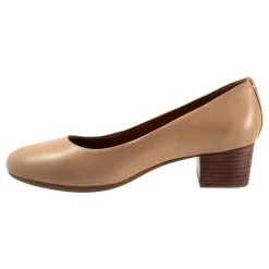 Fashion Lynn Women Slip Ons|Slip Ons