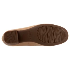 Fashion Lynn Women Slip Ons|Slip Ons