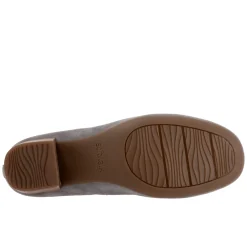Discount Lynn Women Slip Ons|Slip Ons