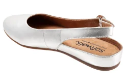 Discount Sandy Women Slip Ons|Slip Ons