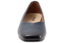 Online Vellore Women Slip Ons|Slip Ons