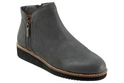 Discount Wesley Women Boots