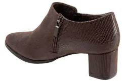 New Keegan Women Boots