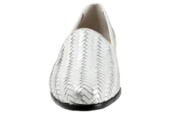 New Liz III Women Casual Shoes