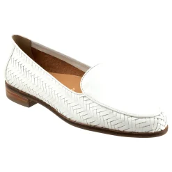 Clearance Lyric Women Casual Shoes